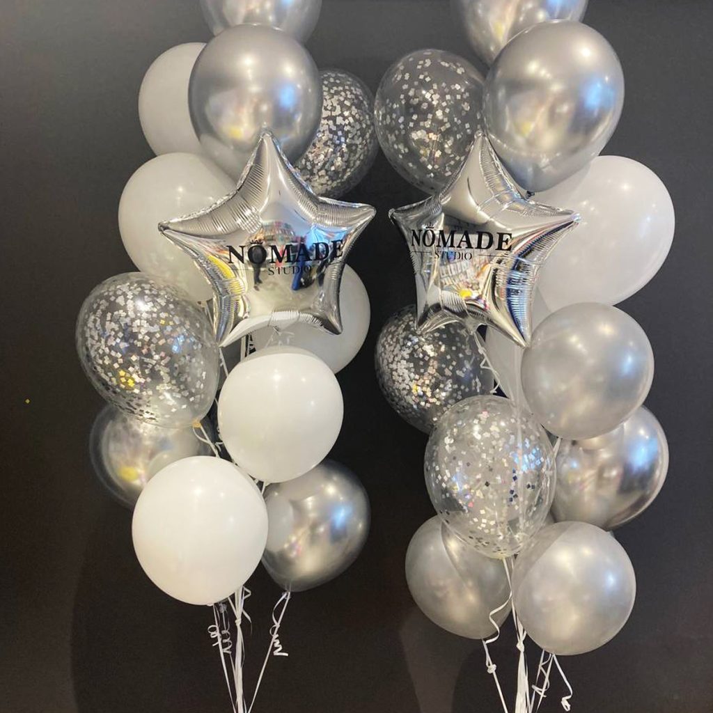 Кульки з логотипом надуті гелієм